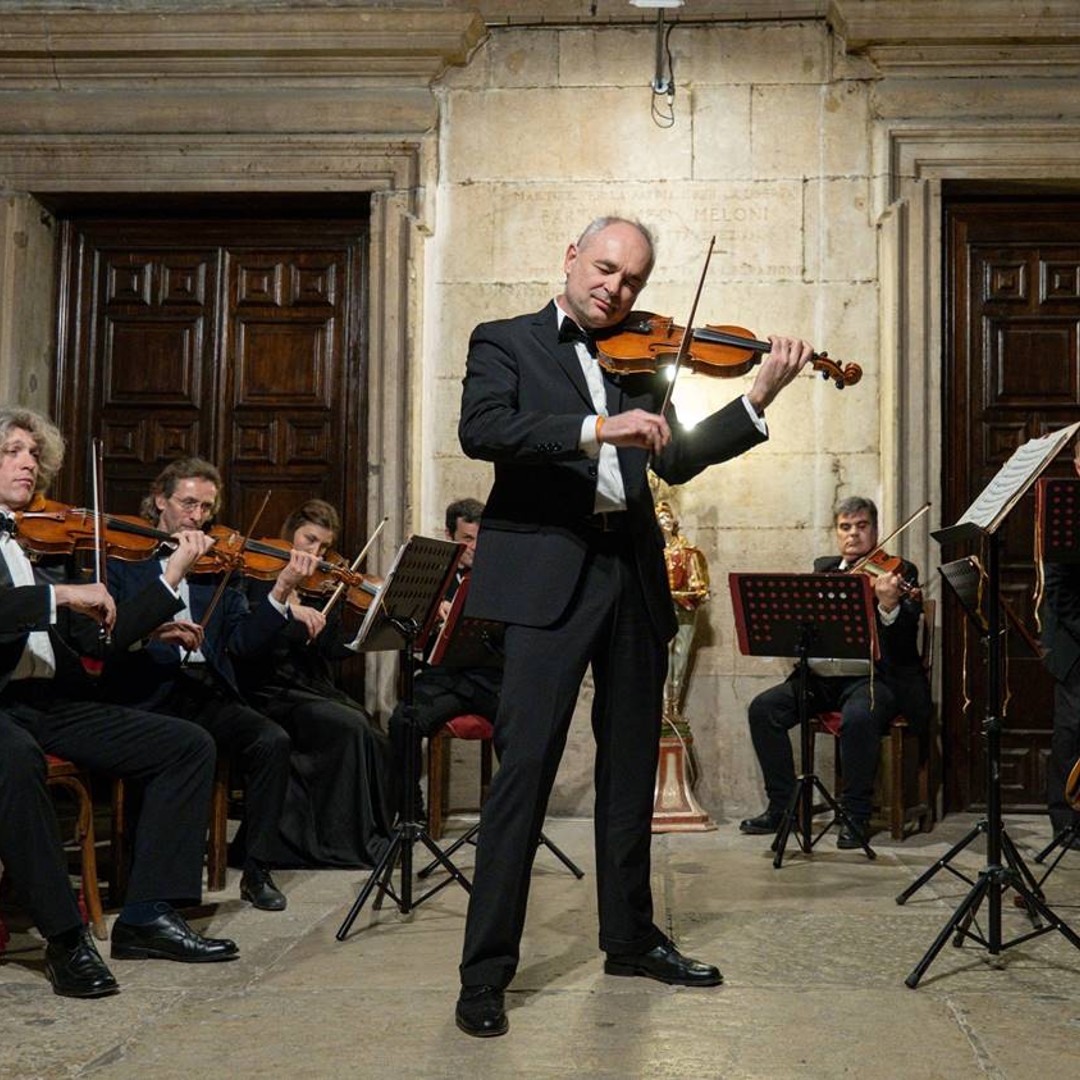 Colagem de mídia