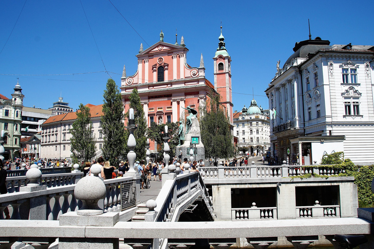 Från Zagreb: Bled-sjön och Ljubljana privat dagstur från Zagreb