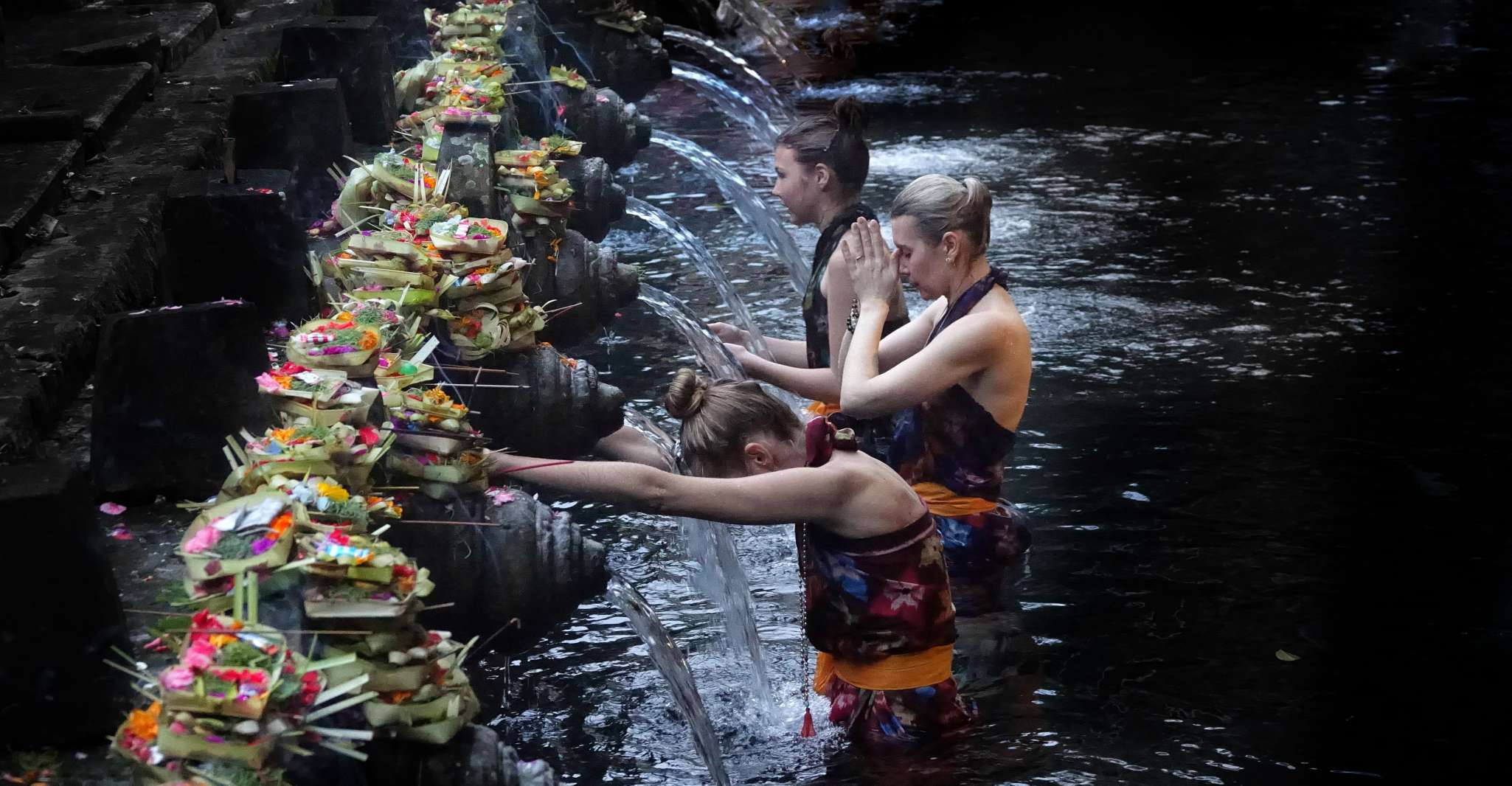 Tirta Empul, Temple Tour with Optional Spiritual Cleansing - Housity