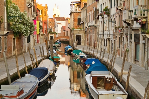 Wandeltocht door de mysterieuze hoeken van Venetië