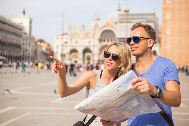 Recorrido a pie por los Rincones Misteriosos de Venecia