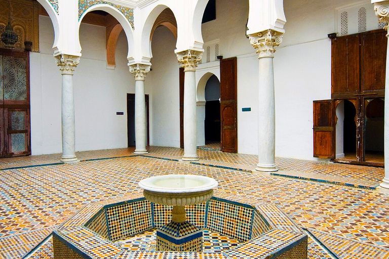 Excursão de 3 dias a Marrocos a partir de TângerViagem de 3 dias a Marrocos a partir de Tânger 4 Estrelas