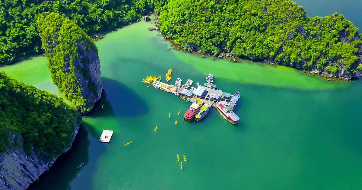 Ab Hanoi Cat Ba Island 2Tagesausflug mit Unterkunft und Mahlzeiten