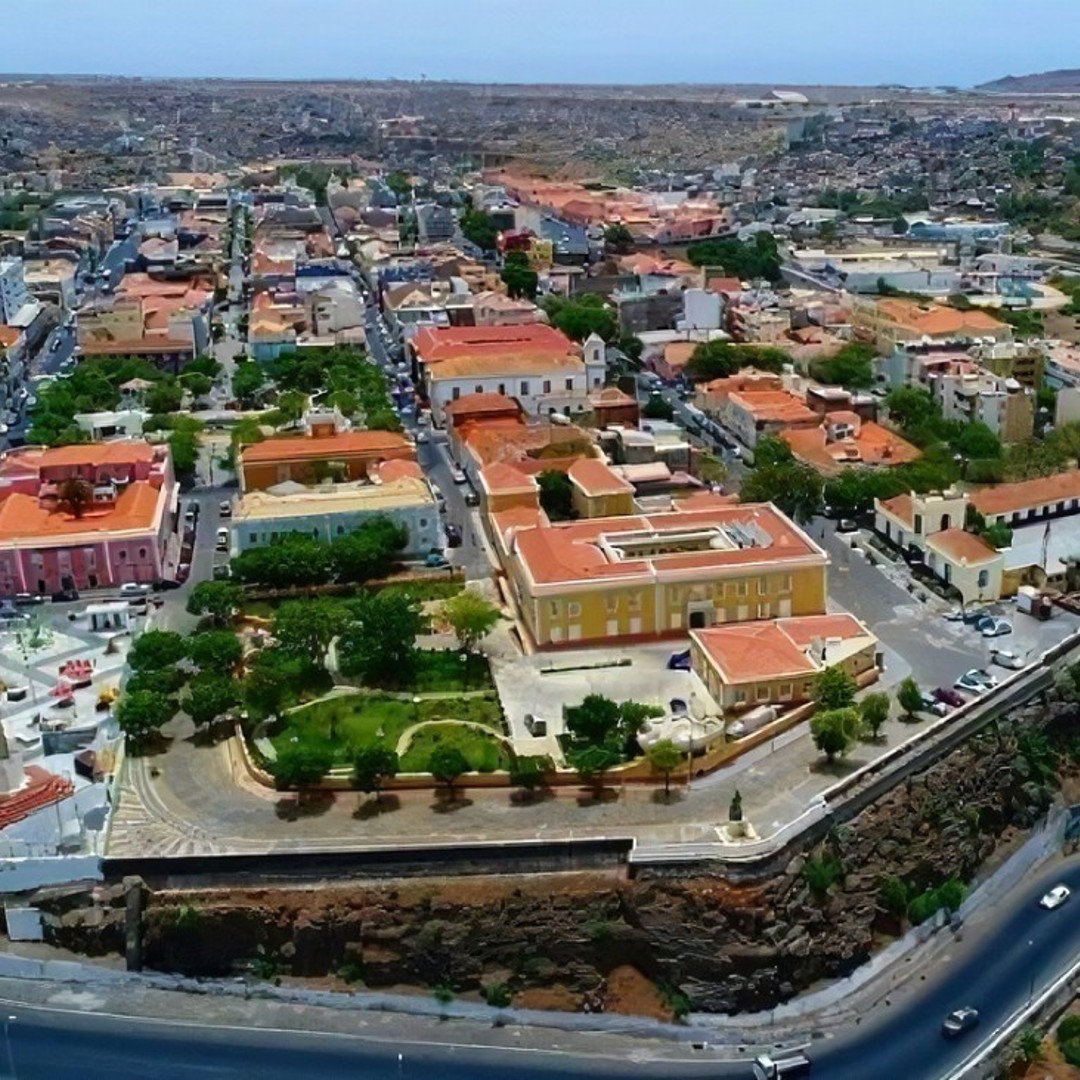 Colagem de mídia