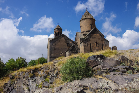 Armenia: Amberd Fortress and Lake Kari, Aragats Mountain Option with Guide Service