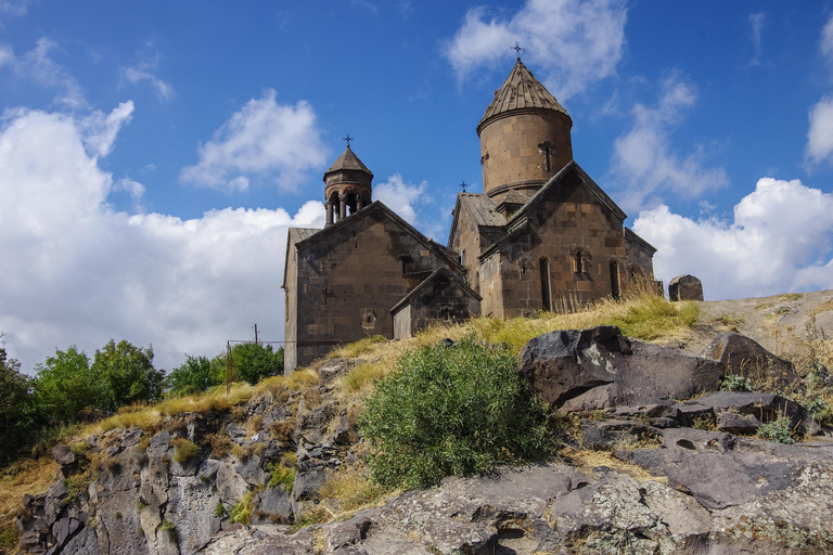 Armenia: Amberd Fortress and Lake Kari, Aragats Mountain Option with Guide Service