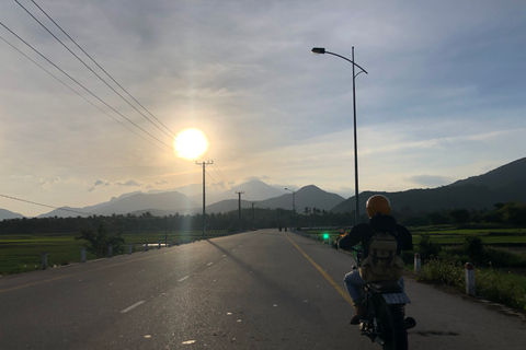 Excursión en moto al legendario Paso de Hai Van