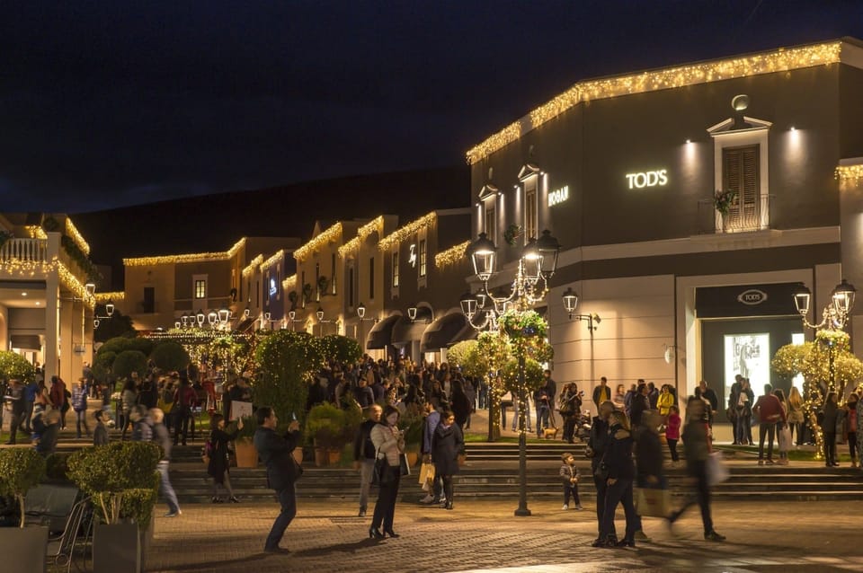 Agira hotsell outlet village