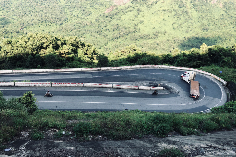 From Da Nang/Hoi An: Hai Van Pass Easy Riders by MotorbikeEasy Rider