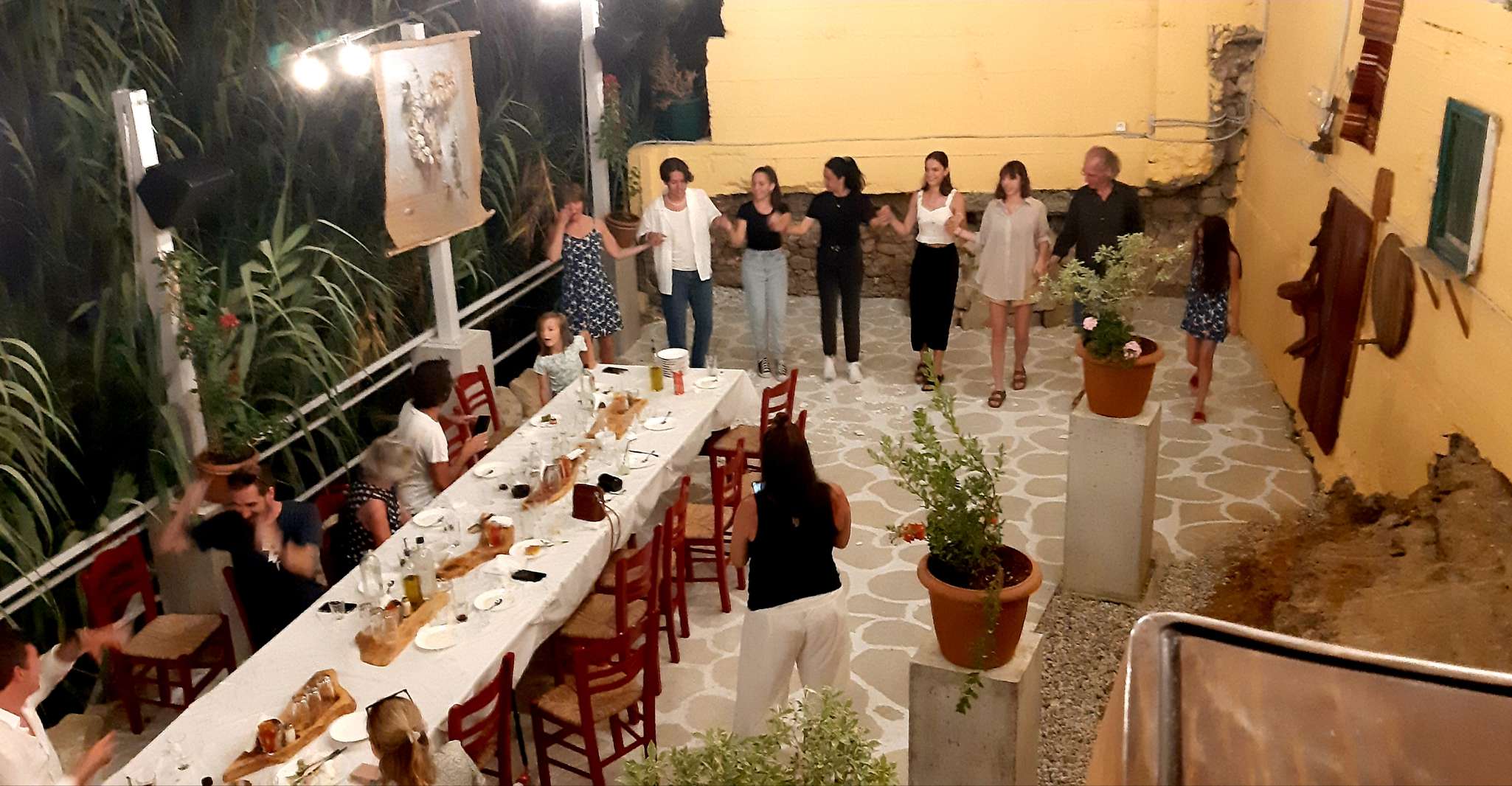 Kissamos, Buffet Dinner ve Beer Tasting ile Yunan Gecesi - Hizvo