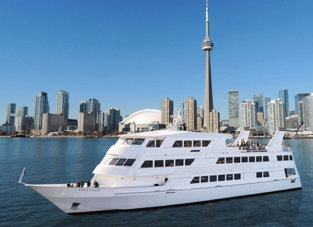 Visit Toronto Premium Harbor Cruise with Lunch, Brunch, or Dinner in Kailua