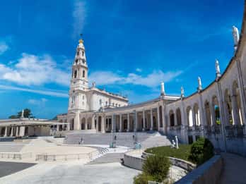 Tour privato di Fatima spirituale di un giorno intero da Lisbona