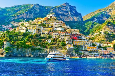 Rome : Excursion d'une journée sur la côte d'Amalfi et Positano avec une croisière côtière