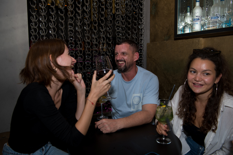 Lisboa: Tour a pie de la Historia Borracha con Bebidas Incluidas