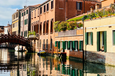 Venedig: Street Food Tour med en lokal guide och provsmakningarGemensam rundtur på engelska