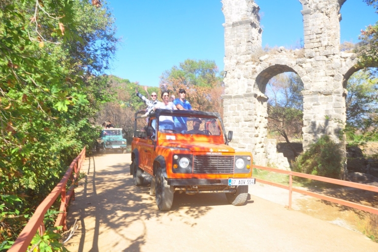 Lado: Excursión Safari en Jeep