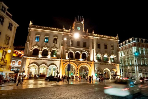 Lisbonne : spectacle de fado, dîner et visite nocturne