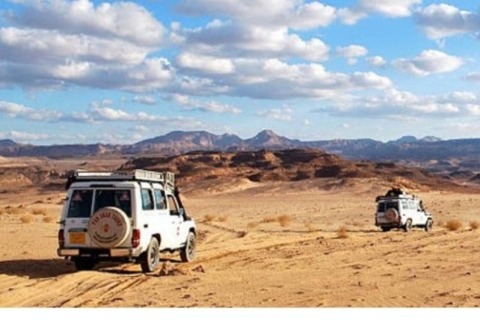 Hurghada: safari na quadach, wioska Beduinów i kolacja przy grilluWycieczka z Hurghady