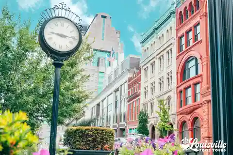 Louisville: Downtown Derby City Food & History Tour