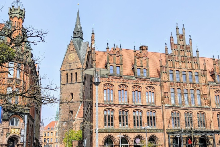 Hannover: Self-guided old town walk to explore the city