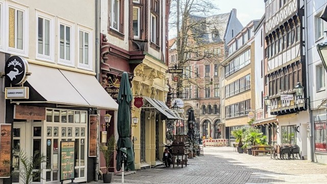 Visit Hannover Self-guided old town walk to explore the city in Hildesheim