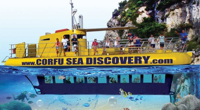 Visit Corfu Underwater Cruise in Paleokastritsa in Corfou