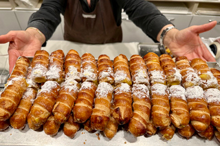 Milan: Guided Street Food Walking Tour with Food Tasting