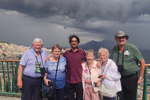 Nápoles: tour privado de senderismo guiado por PompeyaTour privado de Pompeya con guía y caminata por el Vesubio