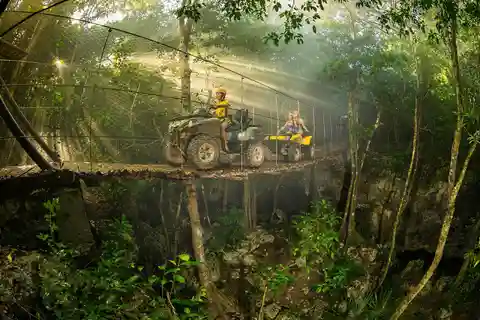 Riviera Maya : Excursion guidée en VTT dans la jungle avec déjeuner