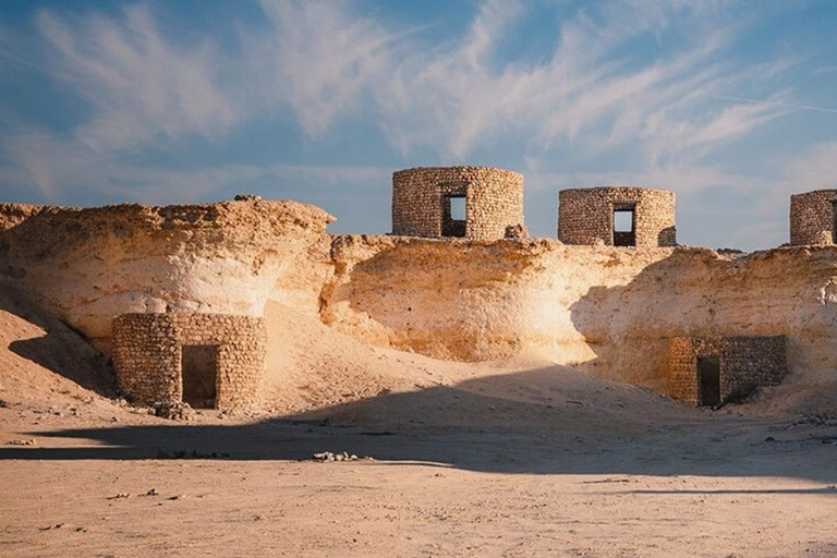 Recorrido por la costa oeste, Zekreet, escultura del desierto de Richard SerraDesde Doha: Zekreet Richard Serra y formación rocosa de hongos