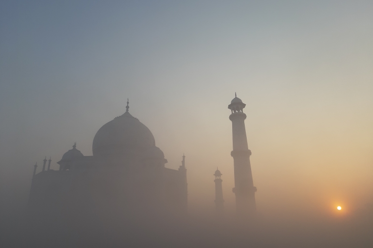 Visite privée du Taj Mahal au lever du soleil depuis Jaipur - Tout comprisSeulement chauffeur, transport et guide touristique