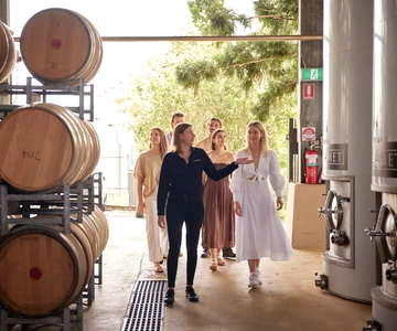 Mount Cotton: Winery Tour & Tasting with 3-Course Lunch
