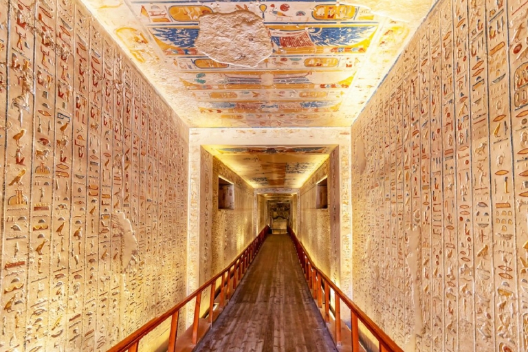 Von Assuan aus: Privater Übernachtungsausflug nach Luxor mit TempelnAssuan: Privater Übernachtungsausflug nach Luxor mit griechischen Tempeln