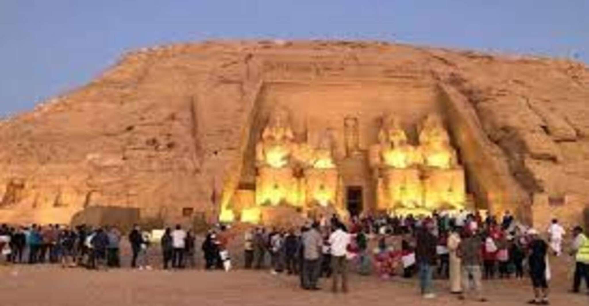 De Aswan, Viagem para Abu Simbel de nibus - Hizvo