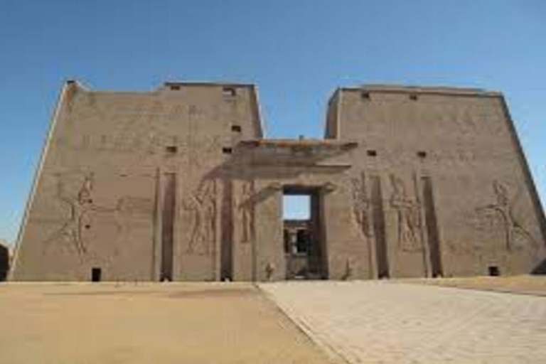 Assouan : Visite des temples d'Edfu et de Kom Ombo en voitureLangues autres que l'anglais