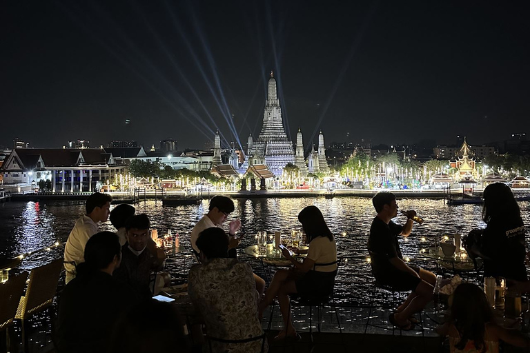 Bangkok : Visite nocturne en Tuk Tuk avec dégustation de nourriture dans la vieille ville