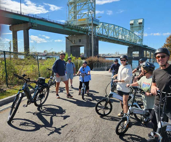 2-Hour Wilmington E-Bike Day Tour
