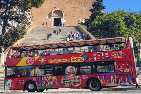 Roma: Tour de ônibus hop-on hop-off e experiência no ColiseuIngresso de 48 horas com experiência no Coliseu às 11 horas