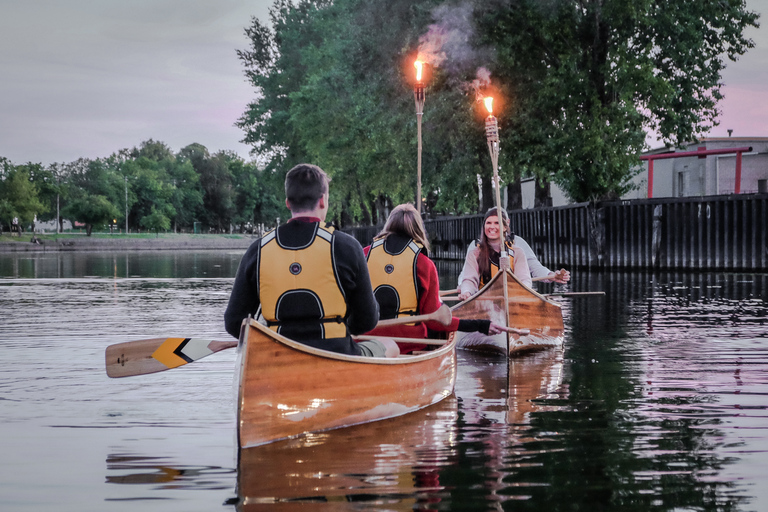 Klaipeda: Evening Guided Tour by Wooden Canoe