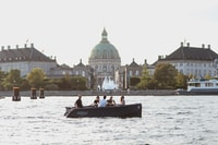 Copenhagen, noleggio barche da 1 o 2 ore - Nessuna licenza richiesta - Hizvo