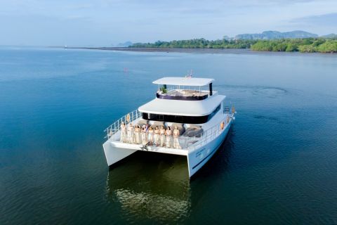 From Krabi: Luxury Cruise to 4 Islands with Food and Drinks