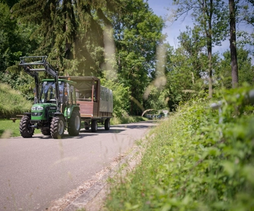 Stuttgart: Vineyard Tour by Covered Wagon