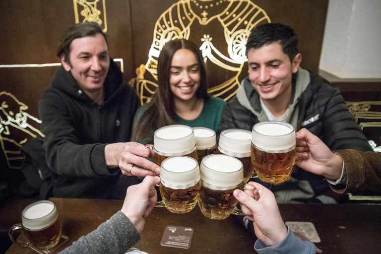 Praga: Excursão a pé guiada pelas cervejarias e pubs de Castle Side