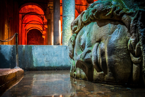 Istanbul: Basilica Cistern Entry Ticket & Grand Bazaar Tour