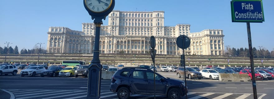 Bucarest: Biglietti per il Palazzo del Parlamento e tour guidato