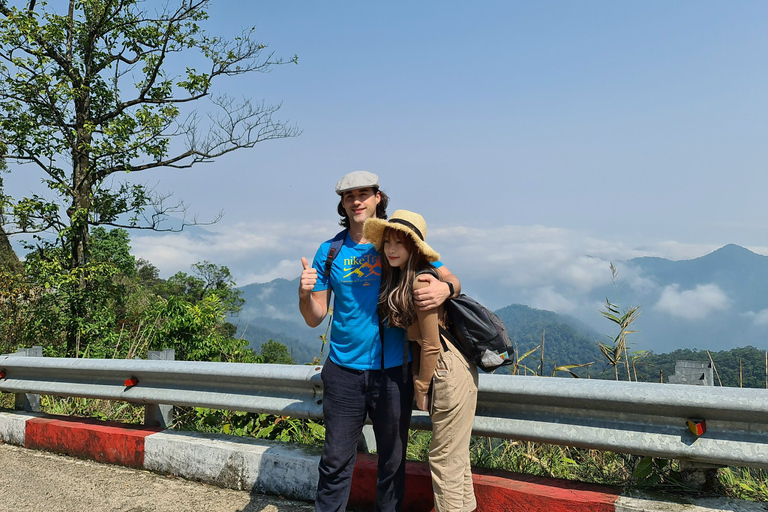 Hue a Da Nang/Hoi An via Bach Ma TrekkingTrasferimento da Hue a Da Nang attraverso il Parco Nazionale Bach Ma