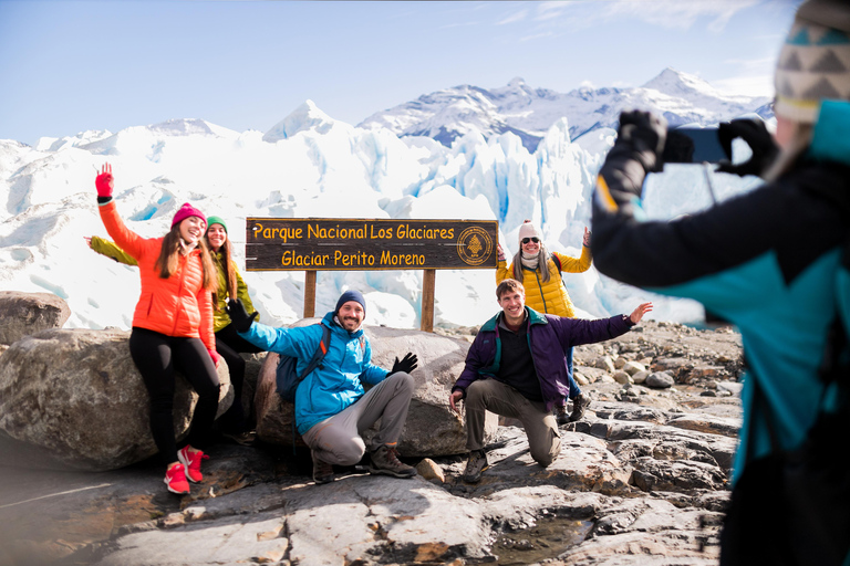 El Calafate: Blue Safari and Perito Moreno Glacier Tour Blue Safari: Perito Moreno Glacier with Navigation