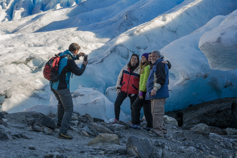 El Calafate: Blue Safari and Perito Moreno Glacier Tour Blue Safari: Perito Moreno Glacier with Navigation