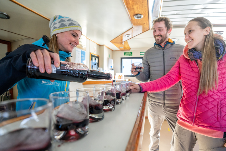 El Calafate: Blue Safari and Perito Moreno Glacier Tour Blue Safari: Perito Moreno Glacier with Navigation