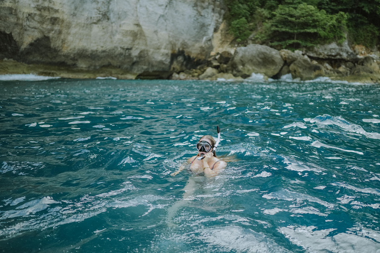 从巴厘岛出发：努沙佩尼达魔鬼鱼浮潜私人乘船观光共享游船之旅（含午餐，巴厘岛酒店接送服务）